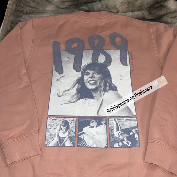 Official Taylor Swift 1989 (Taylor’s Version) Pink Crewneck Sweatshirt NEW - Picture 10 of 11